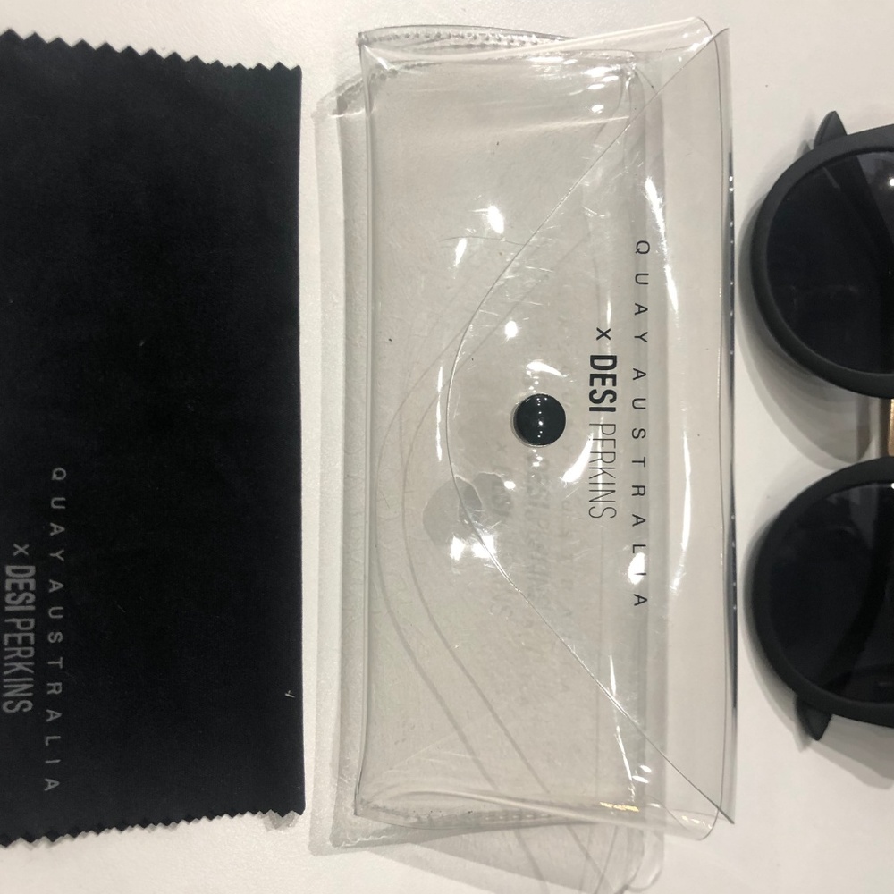 Quay Sunglasses - Picture 6 of 6